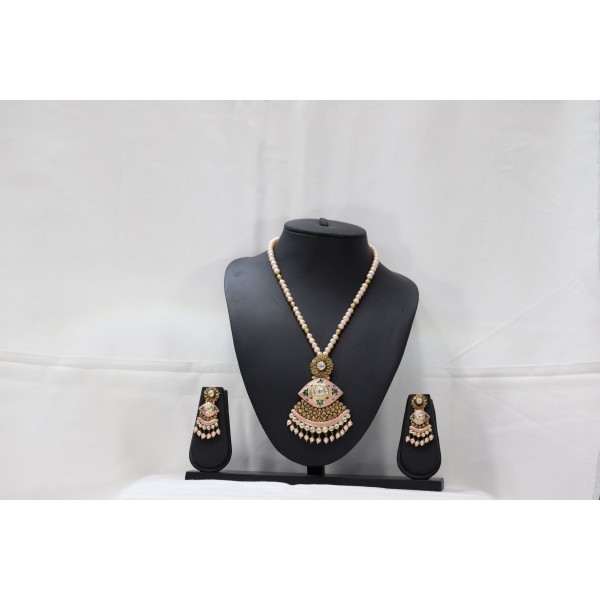 22k Antique Long Yellow Gold Necklace Set with Kundan & Pearl