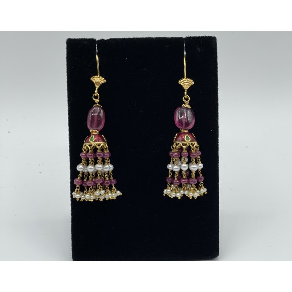 22k Yellow Gold Earrings Set with Ruby and Pearl