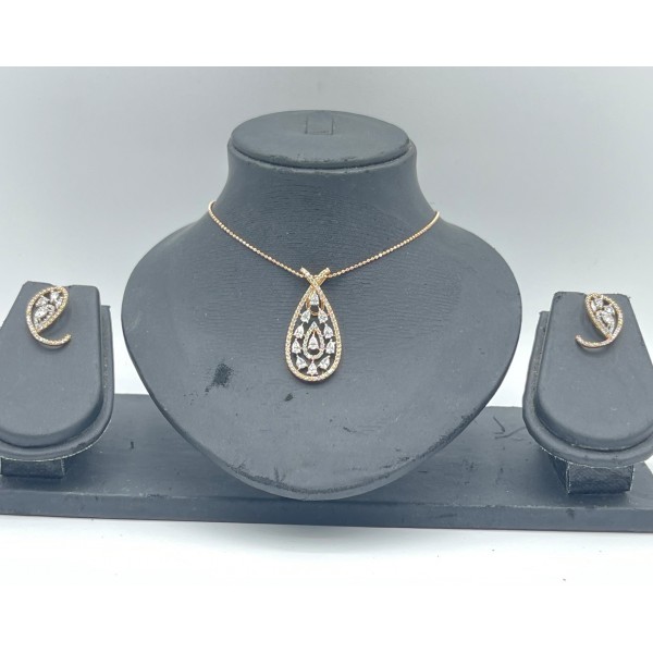 18k Rose Gold Small Diamond Necklace Set 