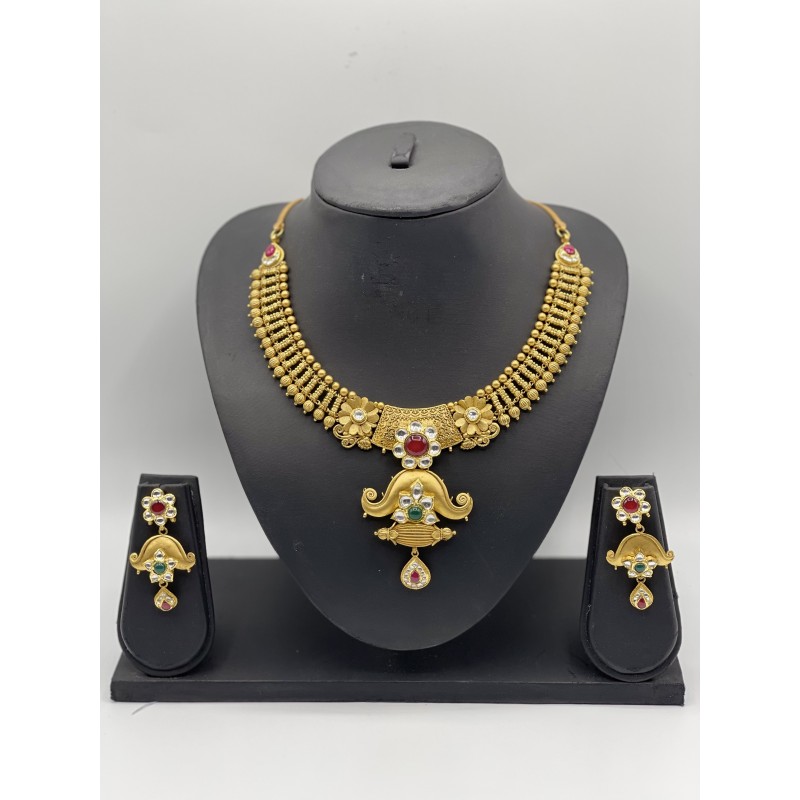 22k Yellow Gold Antique Necklace Set with Kundan and Color Stones 